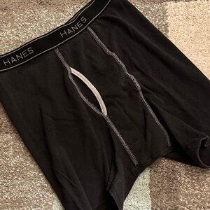Hanes Men's Black Boxer Briefs with Contrast Stitching
